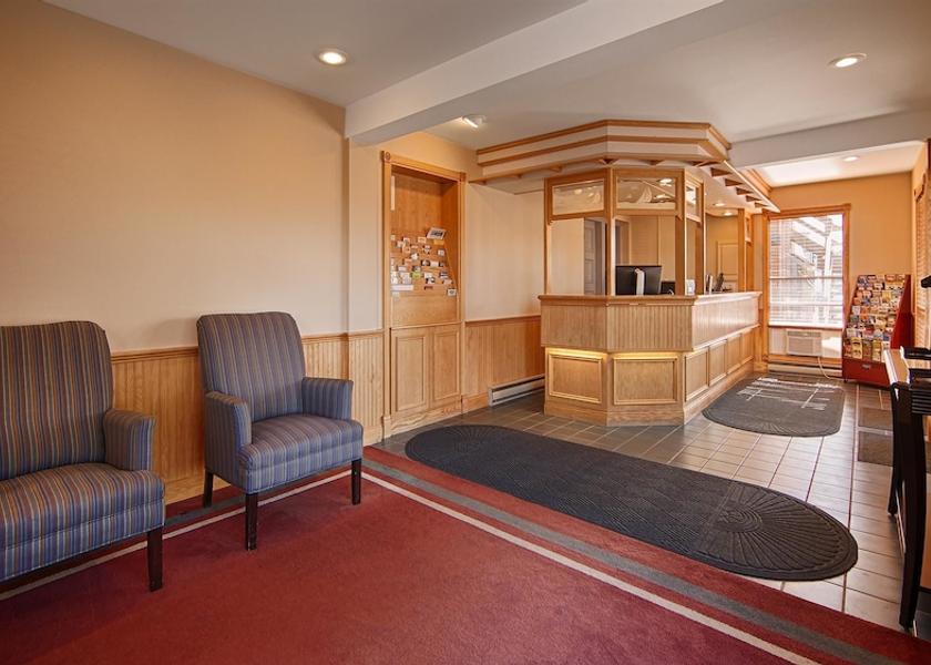 Michigan Cheboygan Lobby