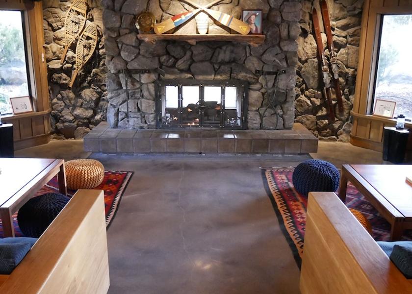 California South Lake Tahoe Lobby