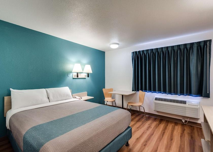 Washington Spokane Room