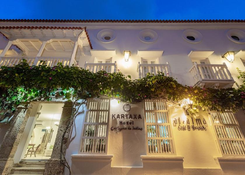 Bolivar Cartagena Facade
