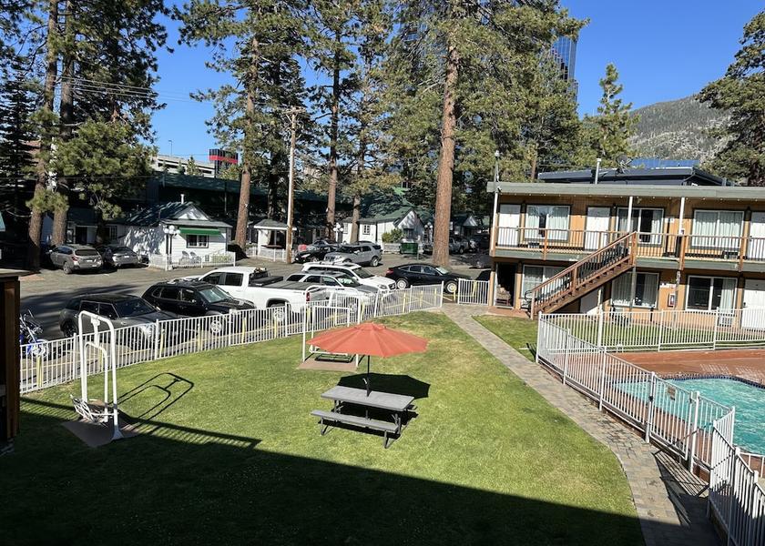 California South Lake Tahoe Exterior Detail