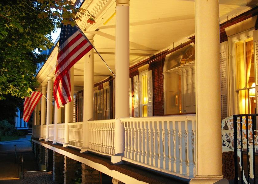 Vermont Middlebury Terrace/patio