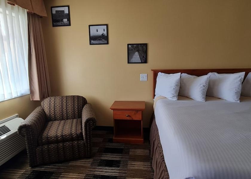Oregon Oakridge Room