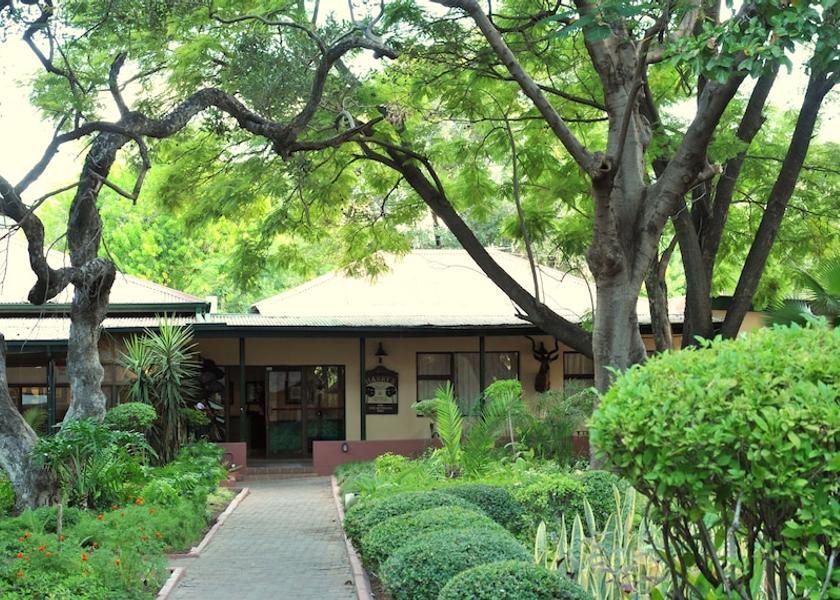  Maun Property entrance