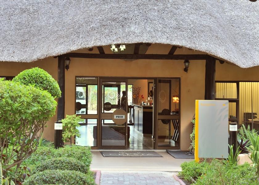  Maun Property entrance