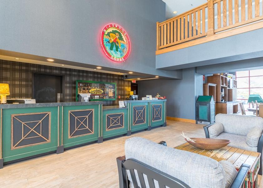 Iowa Clive Concierge desk