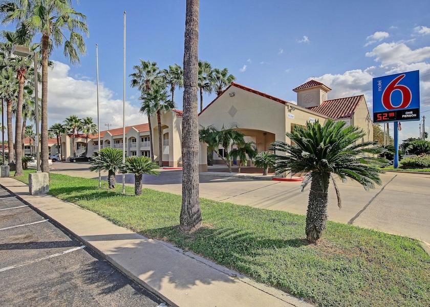 Texas Edinburg Entrance