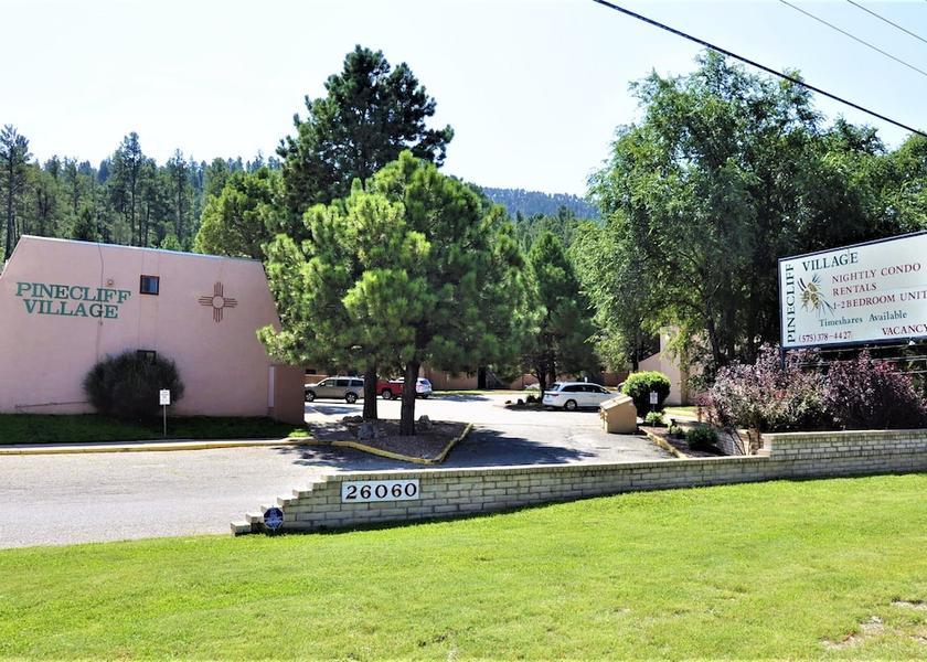 New Mexico Ruidoso Facade