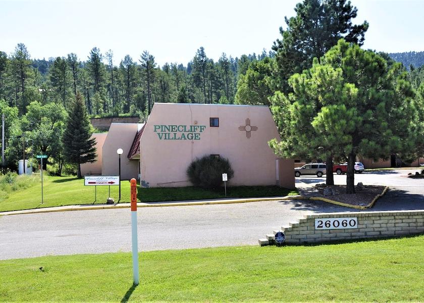 New Mexico Ruidoso Facade