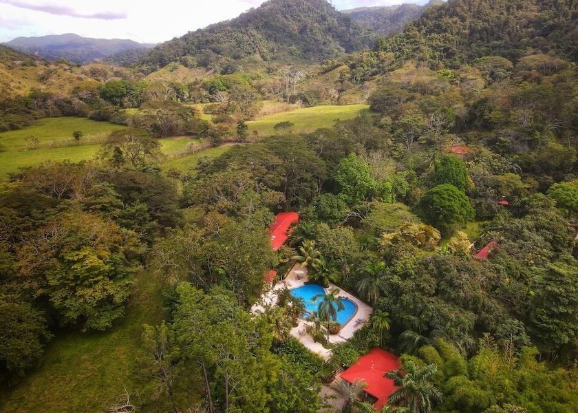 Puntarenas Jaco Exterior Detail