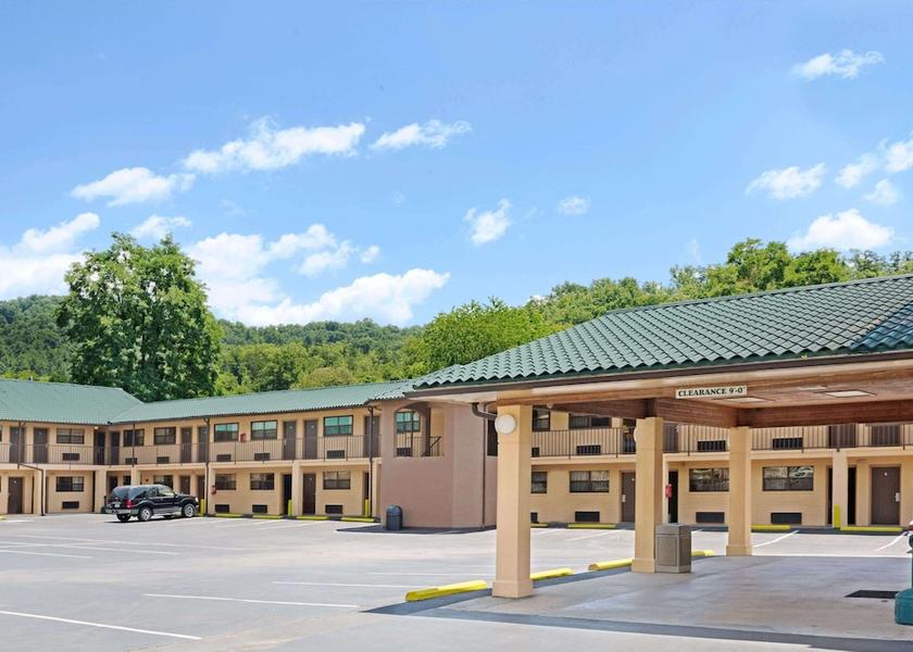 North Carolina Cherokee Exterior Detail