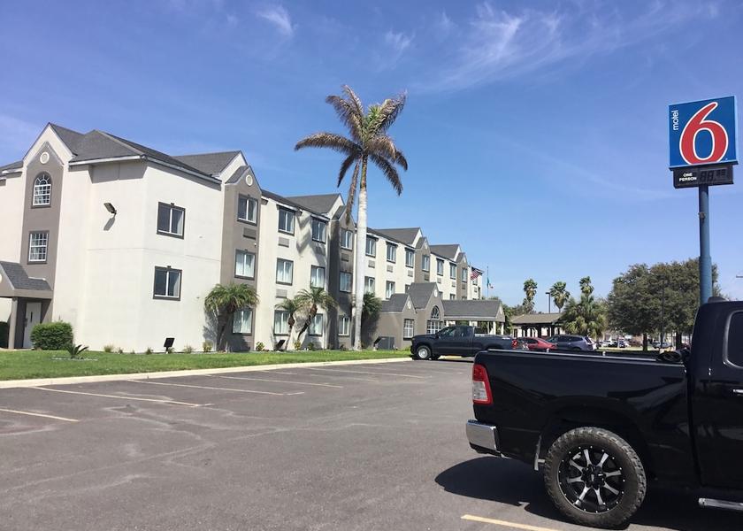 Texas McAllen Facade