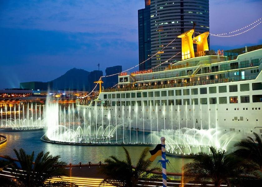 Guangdong Shenzhen Facade