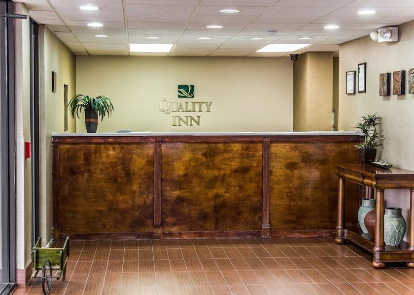 North Carolina Kinston Lobby