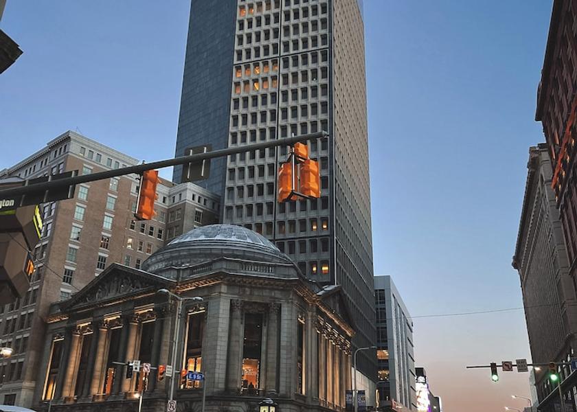 Georgia Cleveland Exterior Detail