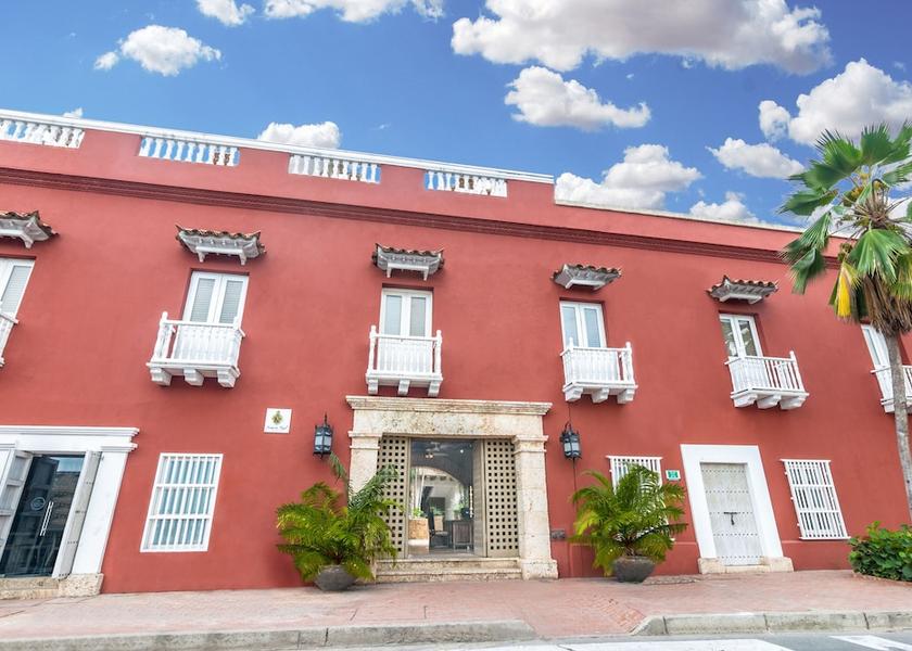 Bolivar Cartagena Facade