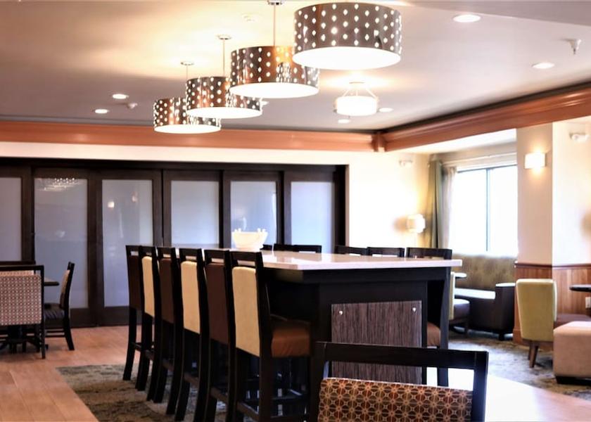 California Fremont Lobby