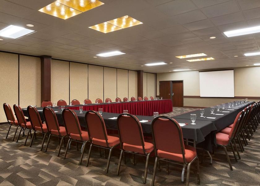 North Dakota Fargo Meeting Room