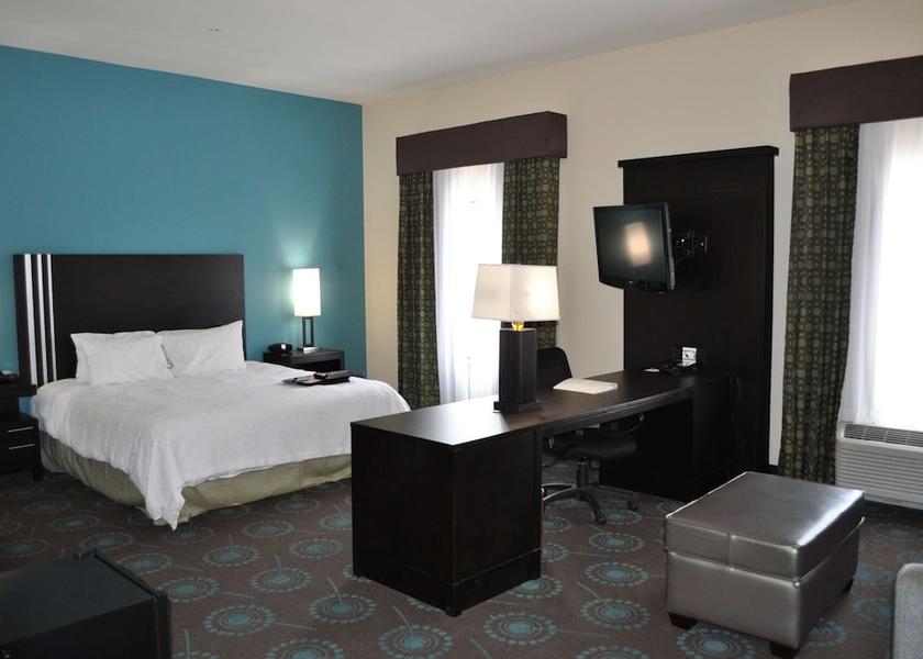 California Pleasanton Room