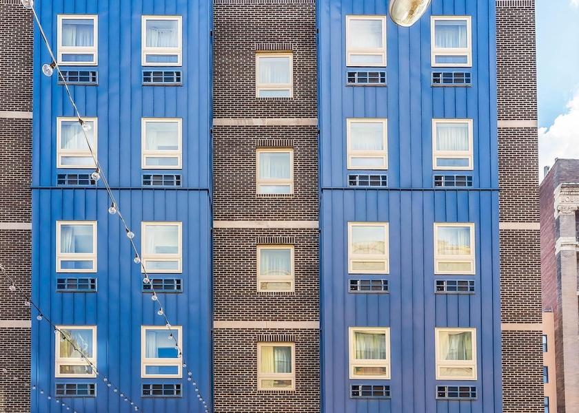 Mississippi Philadelphia Exterior Detail