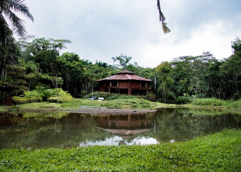 Puntarenas Turrubares Facade