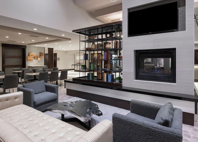 New York Orangeburg Lobby