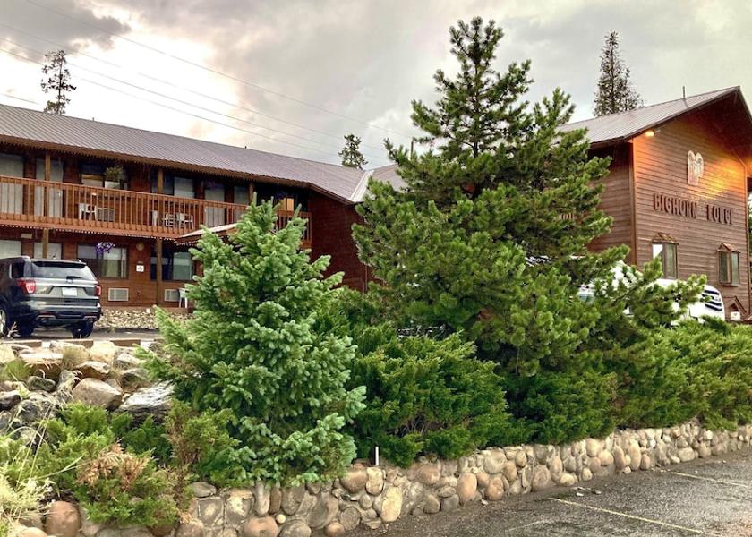 Colorado Grand Lake Exterior Detail