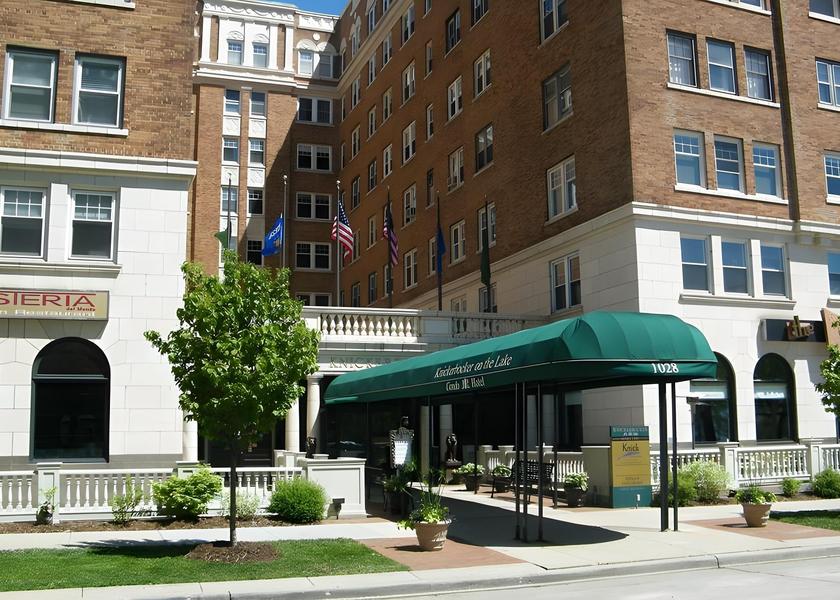 Wisconsin Milwaukee Hotel Exterior