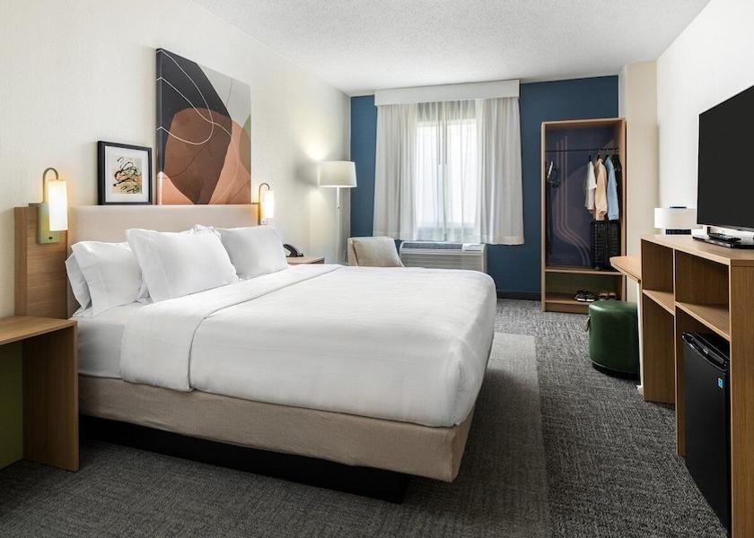 Montana Glendive Room