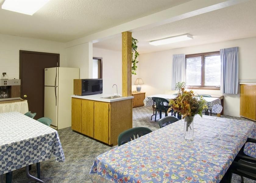 Wyoming Laramie Meeting Room