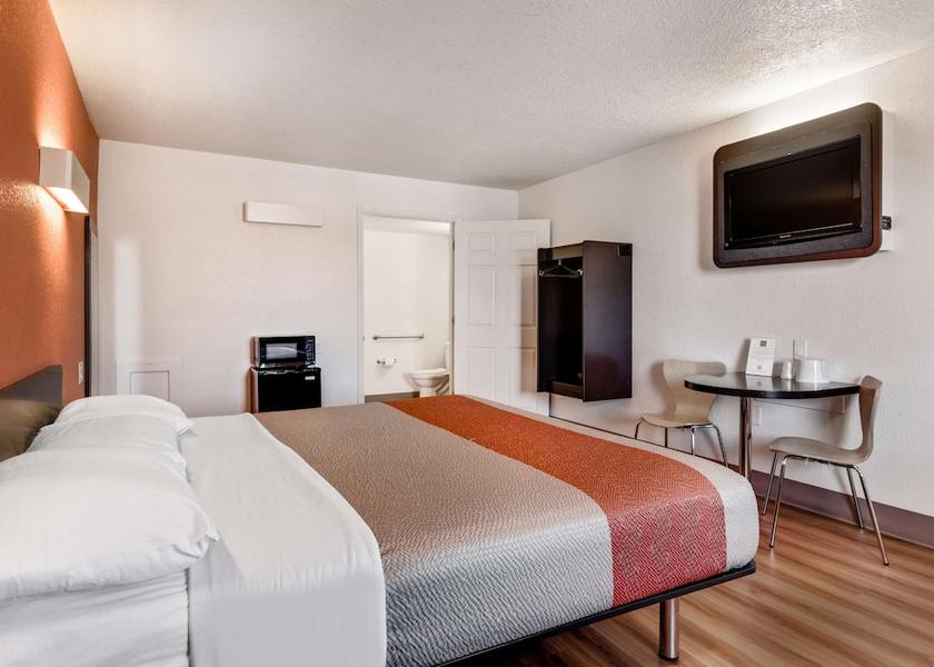 Ohio Youngstown Room