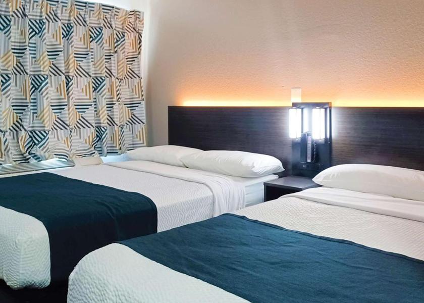 California Fresno Rooms