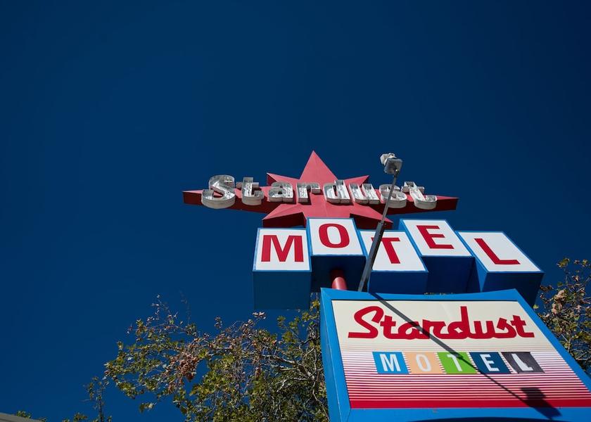 California Redding Facade