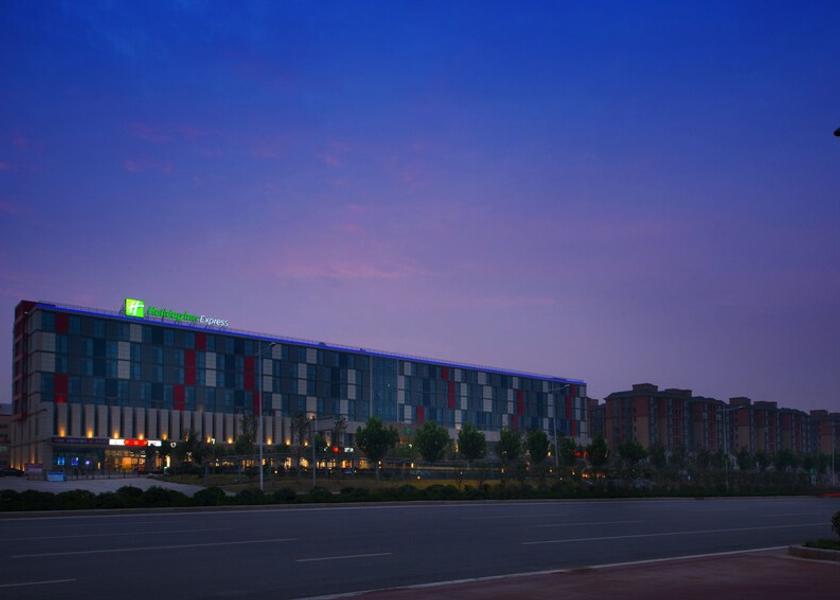 Henan Zhengzhou Exterior Detail