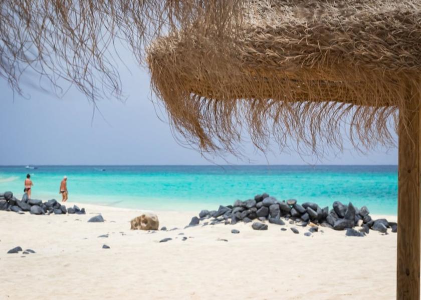 Sal Beach