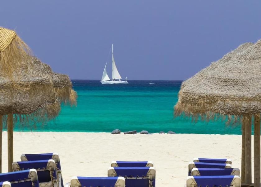  Sal Beach
