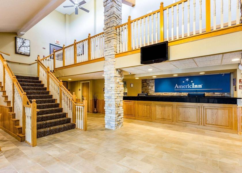 New York Long Lake Lobby