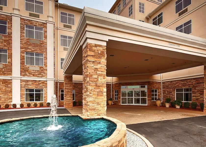 Georgia Thomasville Exterior Detail