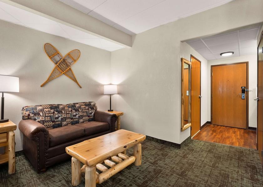 Wisconsin Siren Room