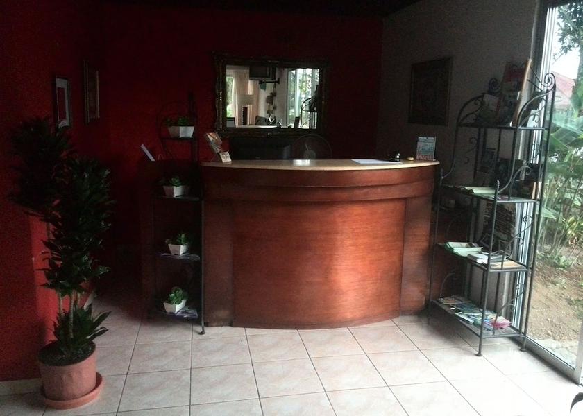 Alajuela La Fortuna Reception