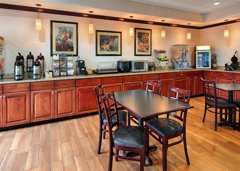 Virginia Wise Breakfast Area