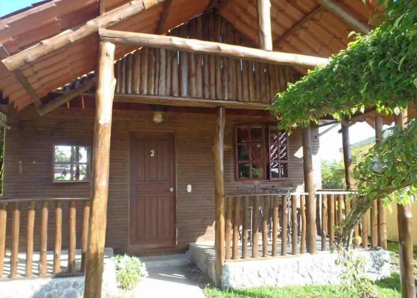 Alajuela La Fortuna Exterior Detail