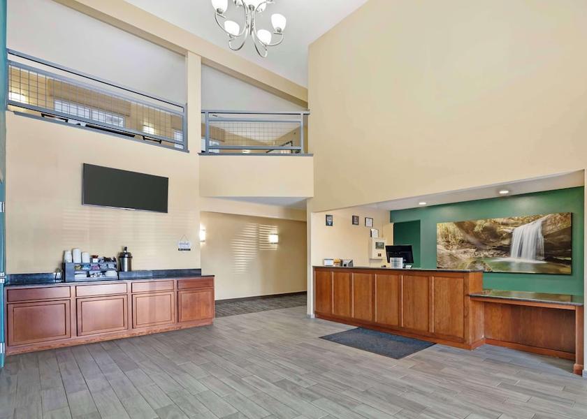 Kentucky Central City Lobby