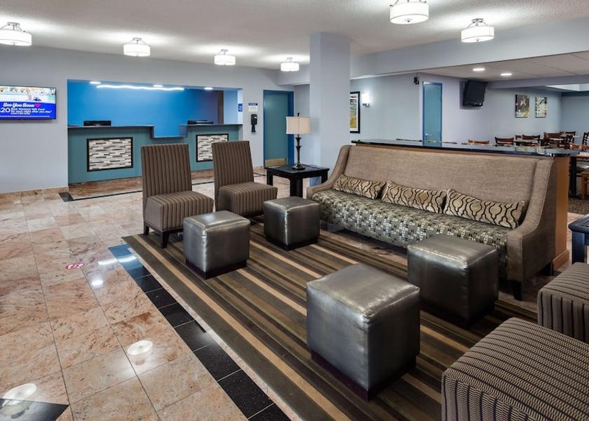 Virginia Emporia Lobby