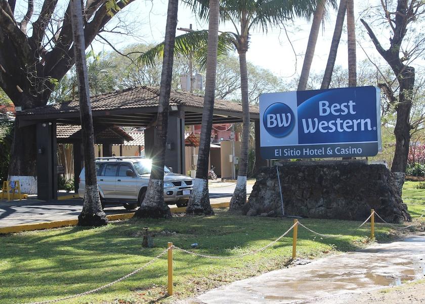 Guanacaste Liberia Facade