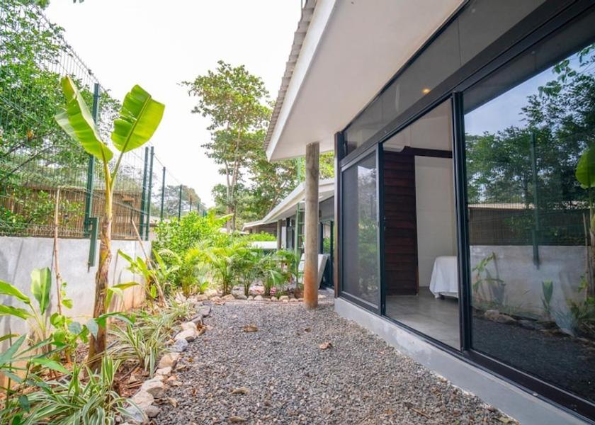 Guanacaste Tamarindo Property Grounds