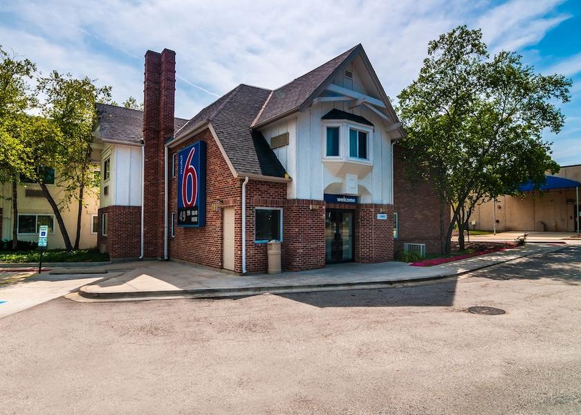 Illinois Arlington Heights Exterior