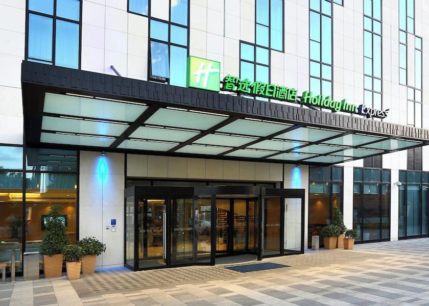  Shanghai Exterior