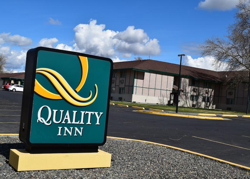 Oregon Umatilla Exterior Detail