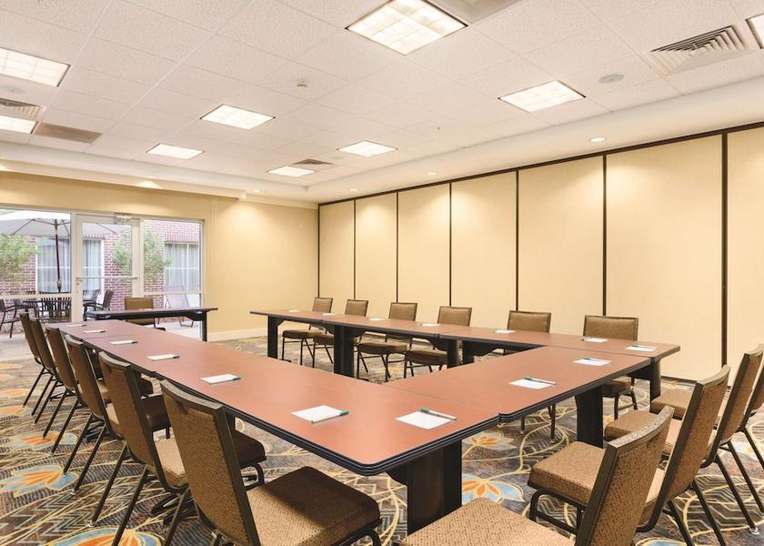 Georgia Atlanta Meeting Room